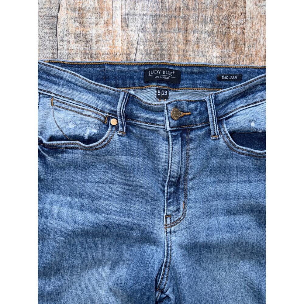 Judy Blue Distressed Denim Dad Jeans Mid Rise Straight Leg Size 9/29 - Picture 4 of 10
